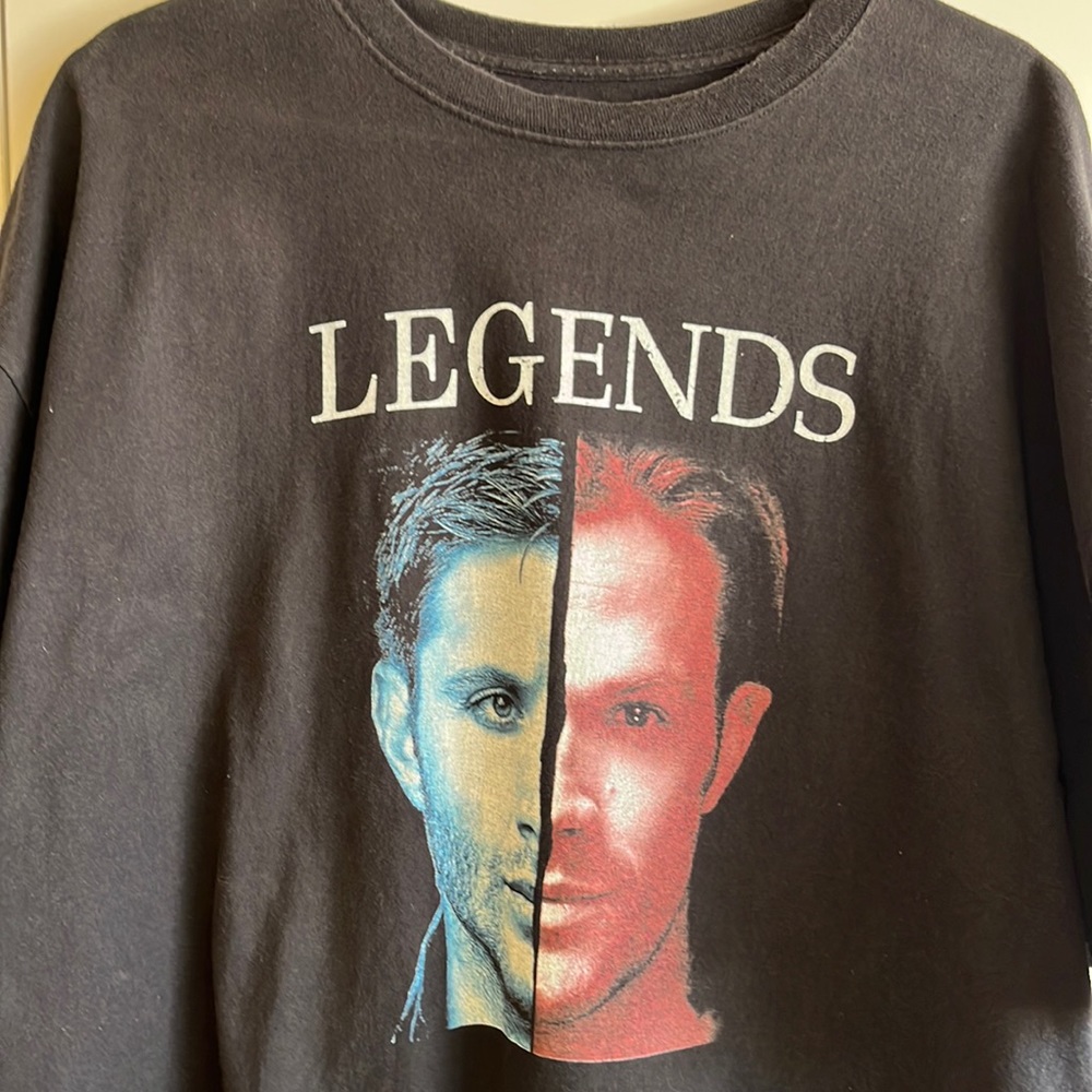 Legends TV show 3X T-shirt, black.